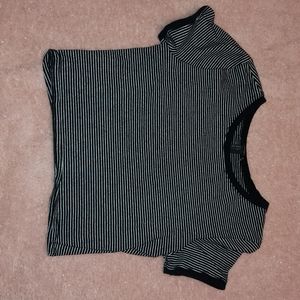 Forever 21 black/white stripped crop top